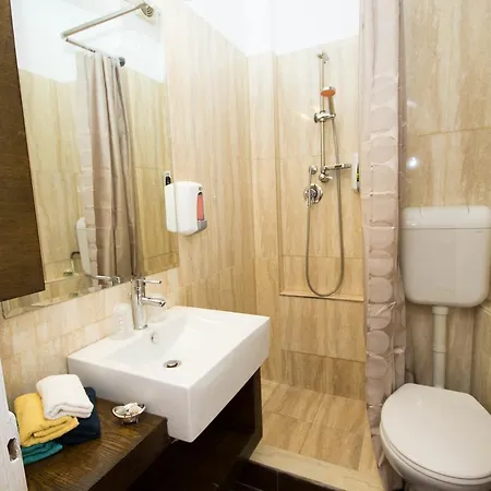 Celinesuites-downtown Appartamento Bucarest