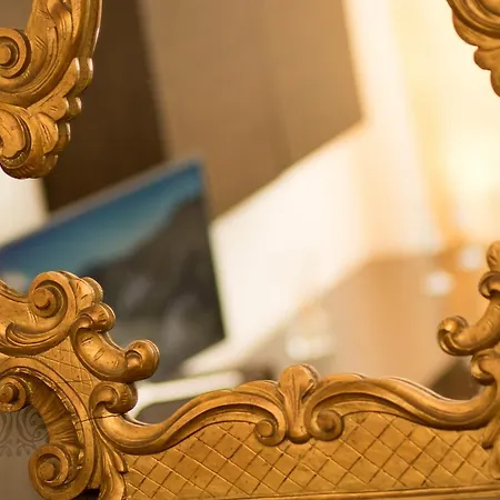 Celinesuites-downtown Bucarest